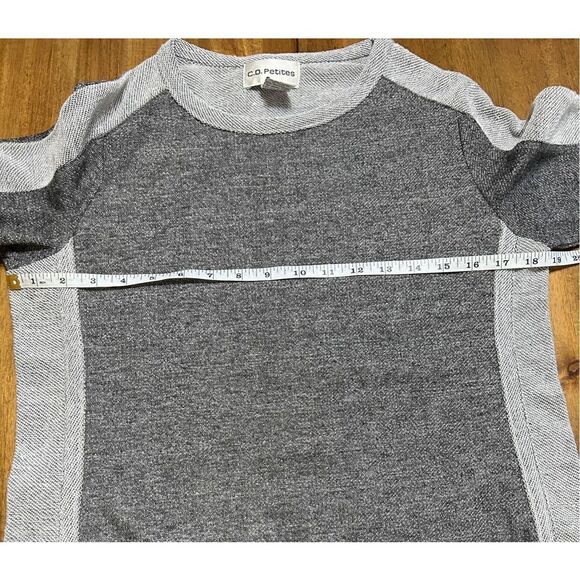 CD Petites Womens Sz PS Top Pullover 3/4 Sleeve Gray Shimmer - Picture 5 of 6